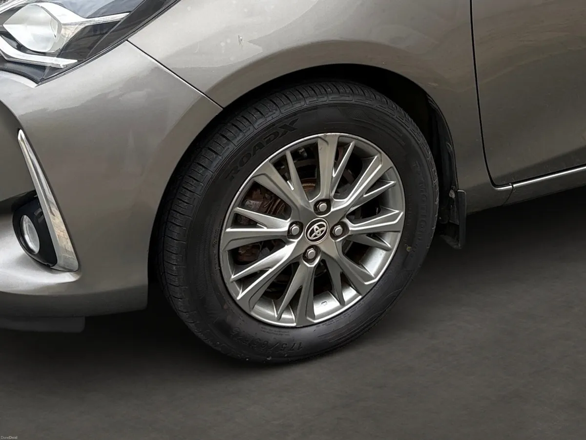 181-Toyota -Yaris -1.5-Luna -Hybrid -Automatic - Image 6