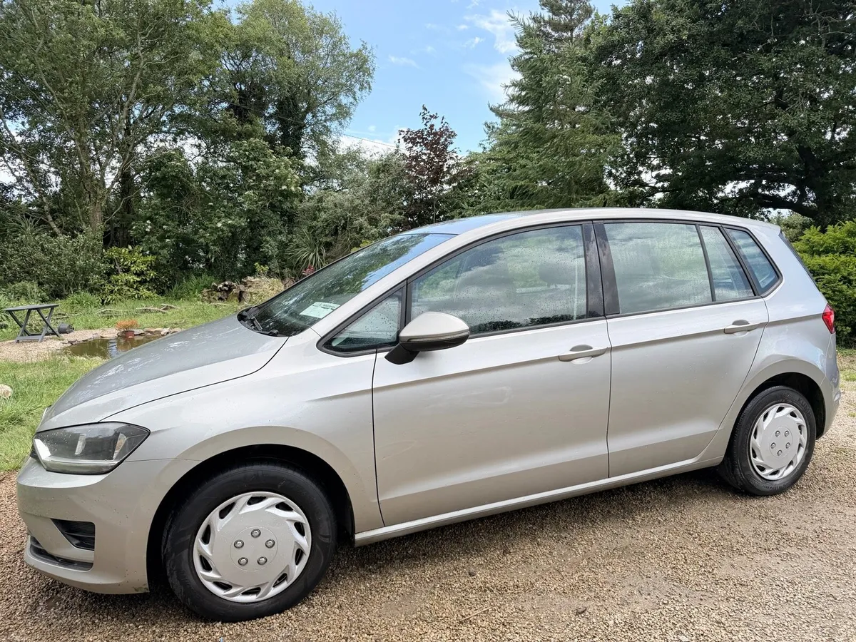 Volkswagen Golf 2016 - Image 2