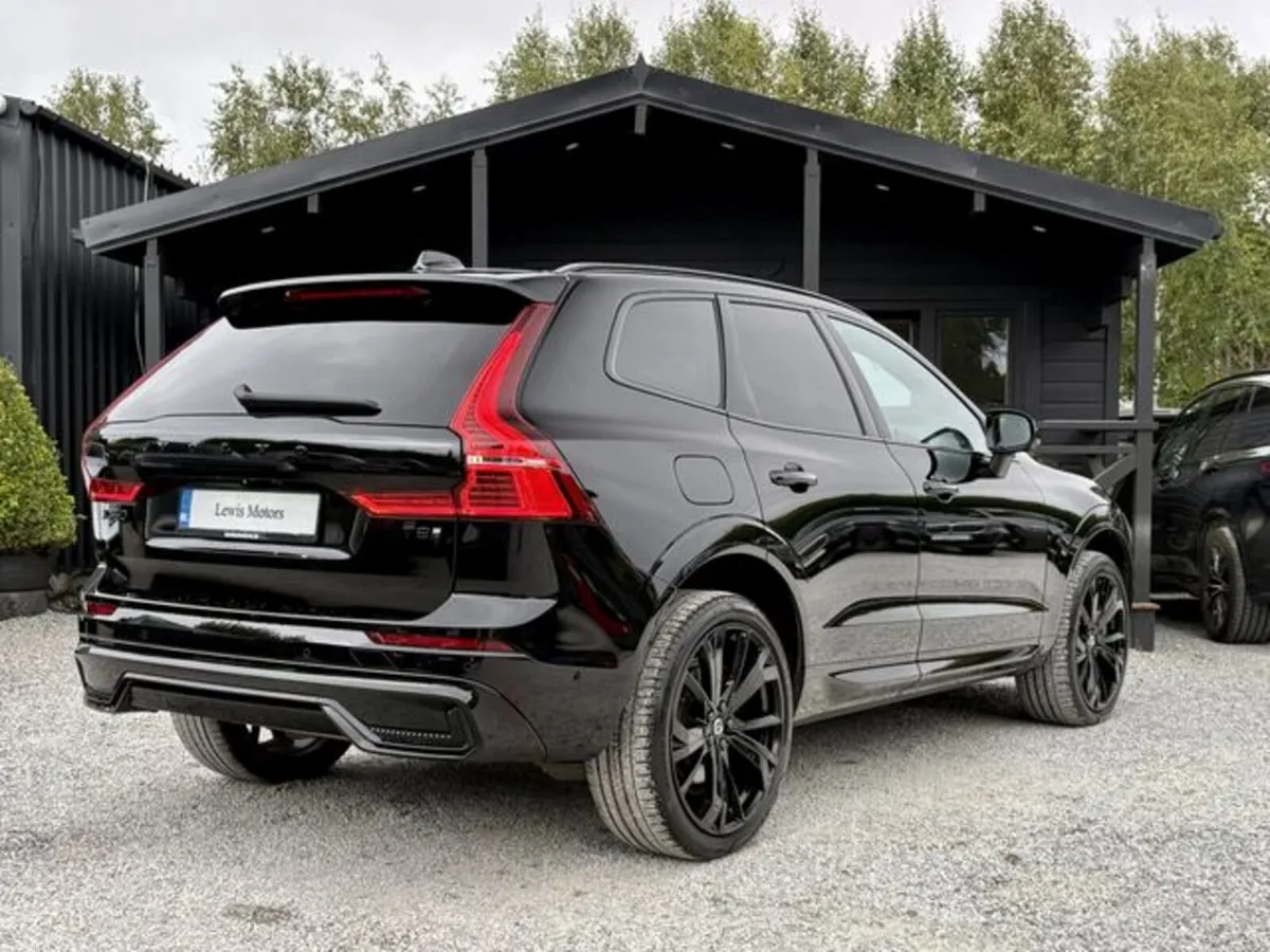 Volvo XC60 T8 Ultra Black Edition 455BHP - Image 6