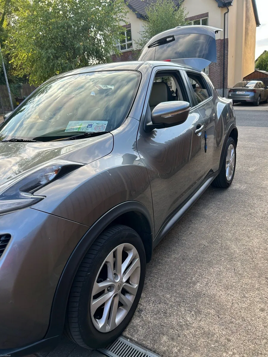 Automatic 2016 Nissan juke - Image 2