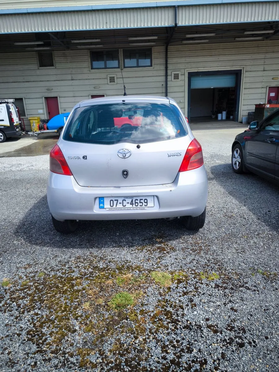 Toyota Yaris 2007 - Image 5
