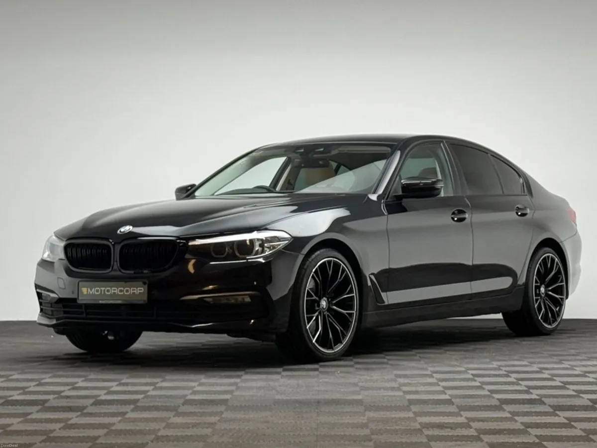 BMW 5-Series 520D SE AUTO - Image 3