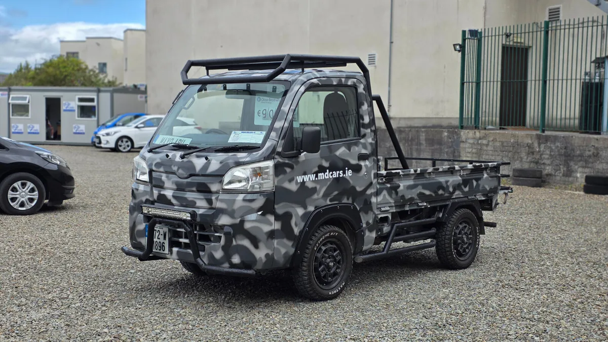 2017 Daihatsu Hijet Plus Vat - Image 3