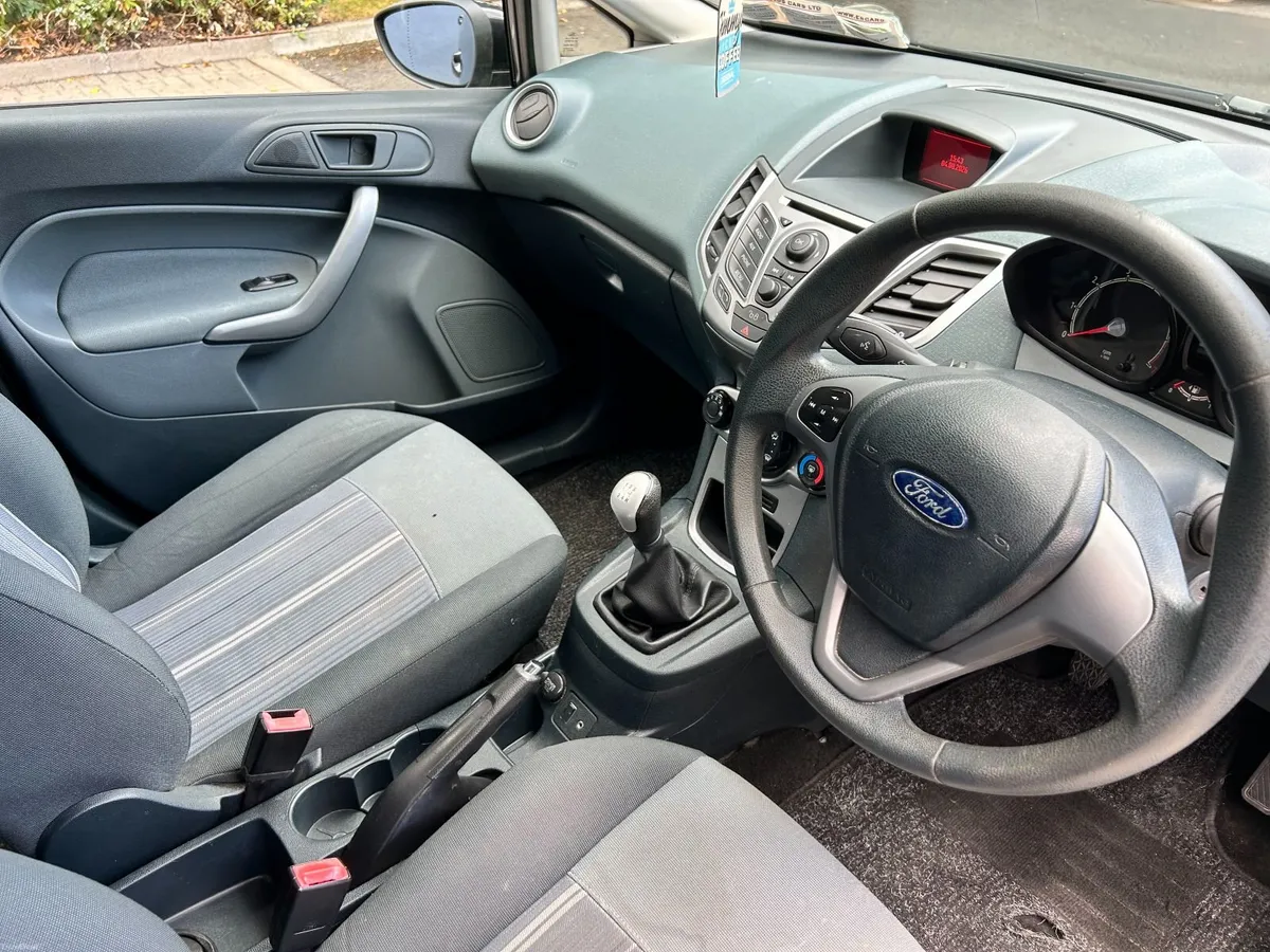 Ford Fiesta 2009 - Image 3