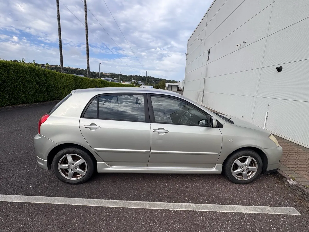 Toyota Corolla 2005 T3, Low Mileage, - Image 5