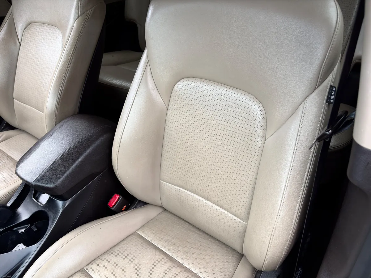 Hyundai Santa Fe 2013 2.2 CRDi new nct 6/27 - Image 5