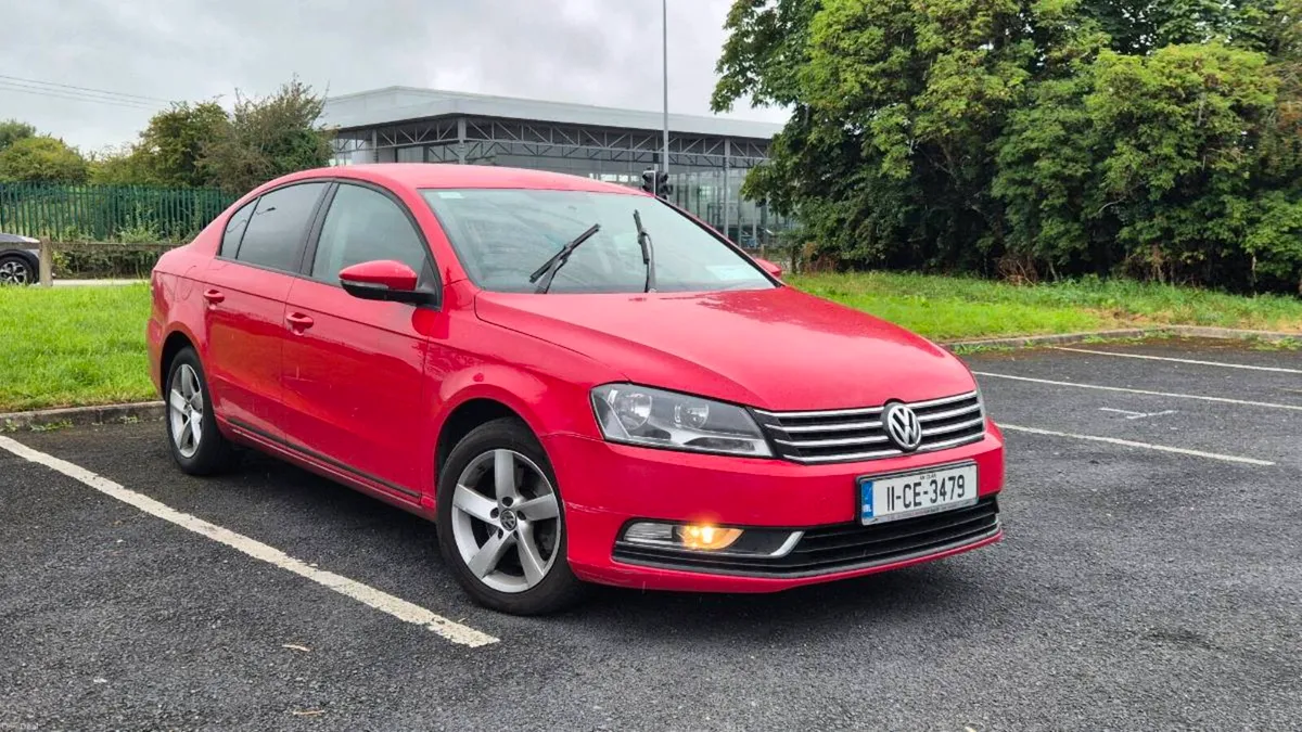 11 VW Passat 1.6d..Long NCT..3300e - Image 3