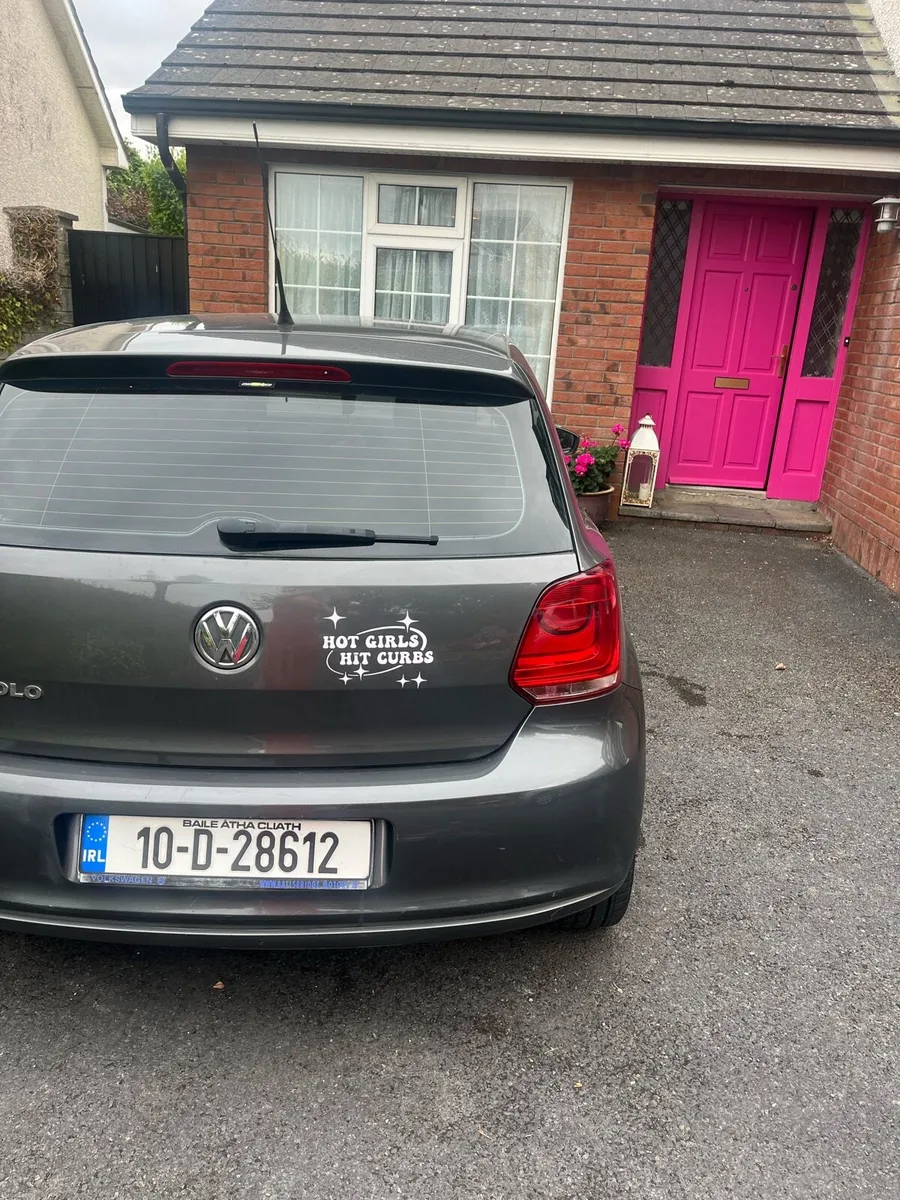 Grey Polo 2010 manual - Image 6