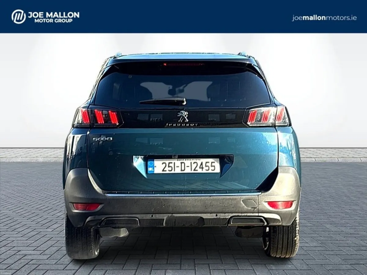 Peugeot 5008 1.5 BlueHDi 130bhp Allure Auto ** 3 x - Image 5