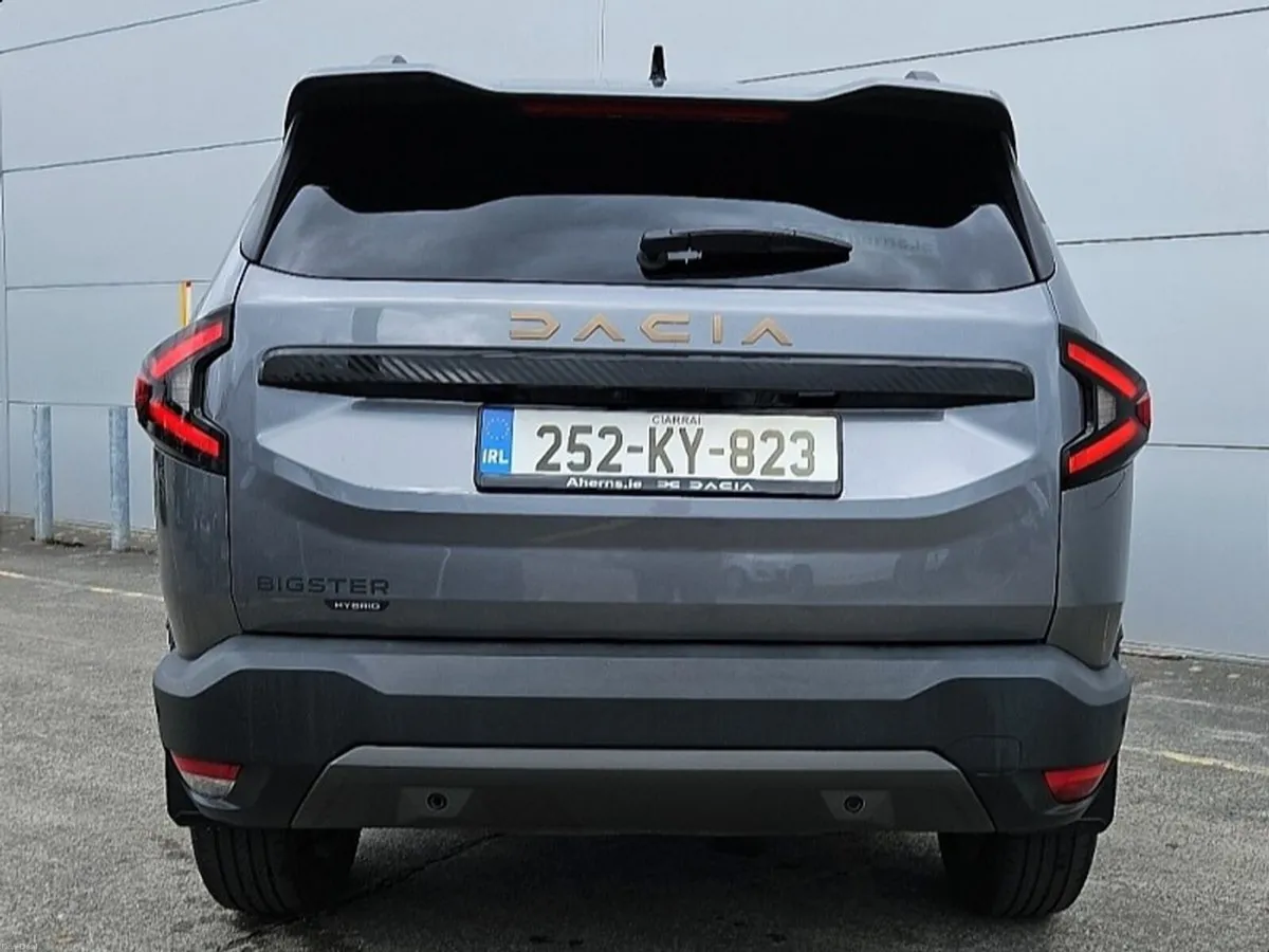 Dacia Bigster Extreme HEV 155 PS - Image 4