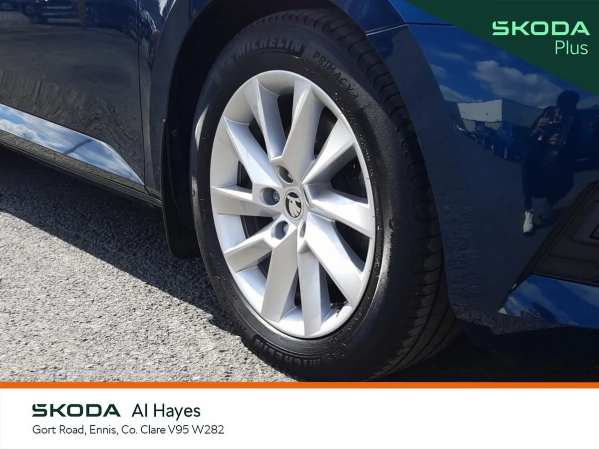 Skoda Superb AUTOMATIC AMBITION 2.0 TDI 150BHP - Image 5