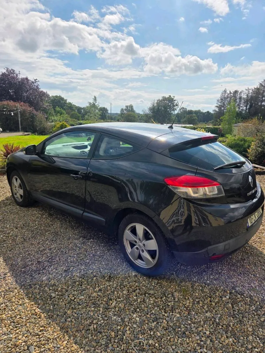2010 Renault Megane - Image 4