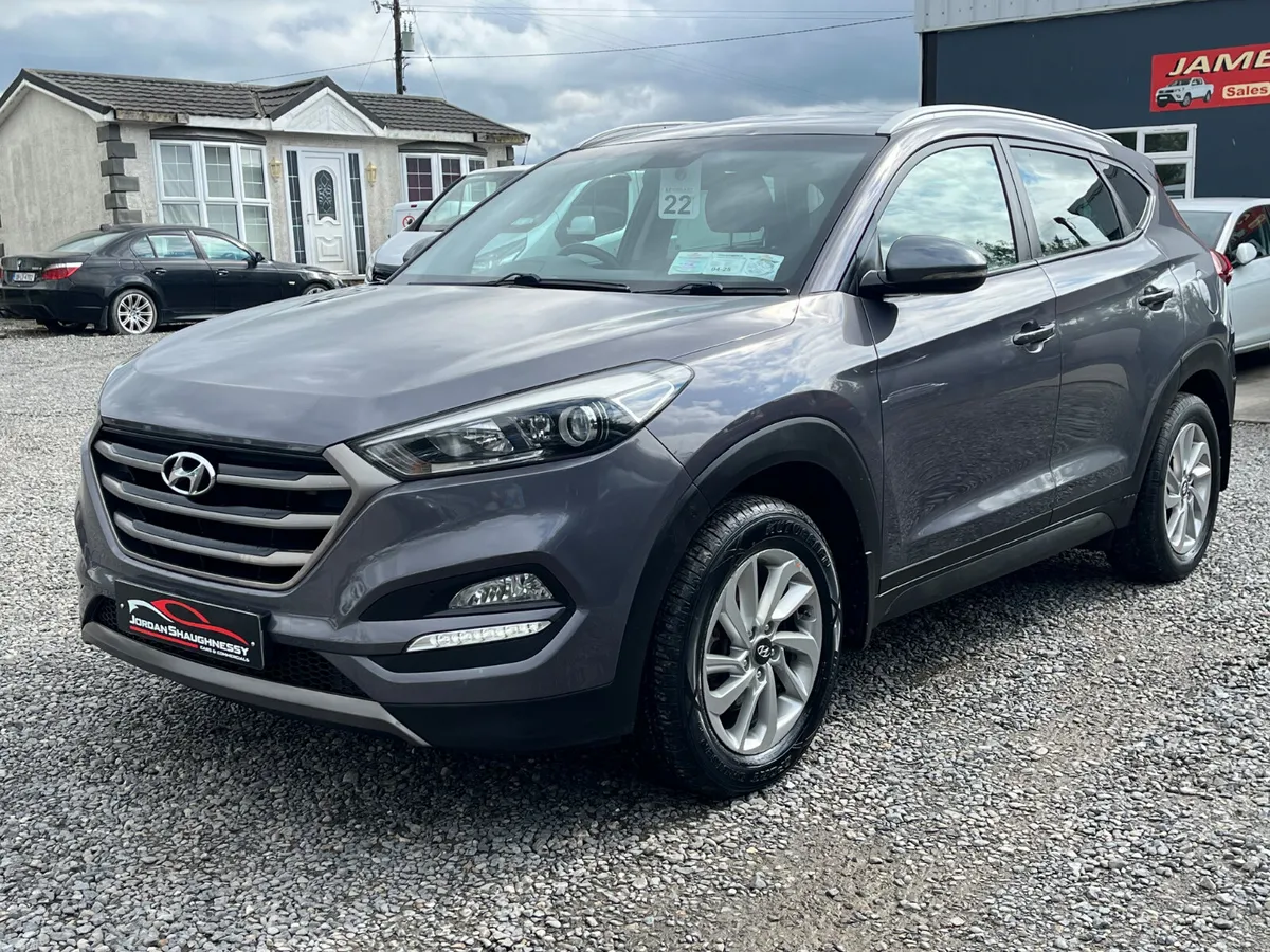 2016 HYUNDAI TUSCON 1.7 *NEW NCT* - Image 3