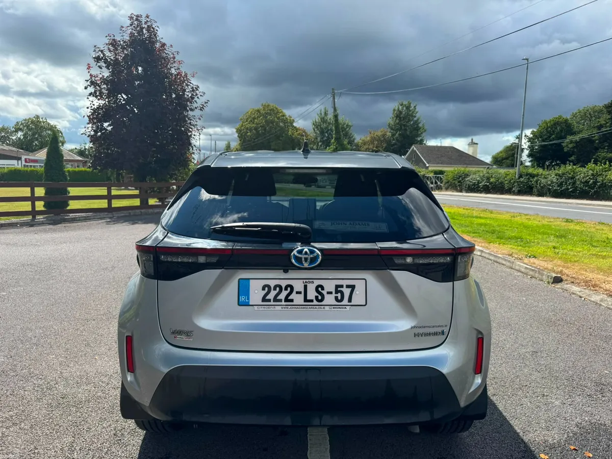 Toyota Yaris Cross Luna Sport 2022 - Image 4