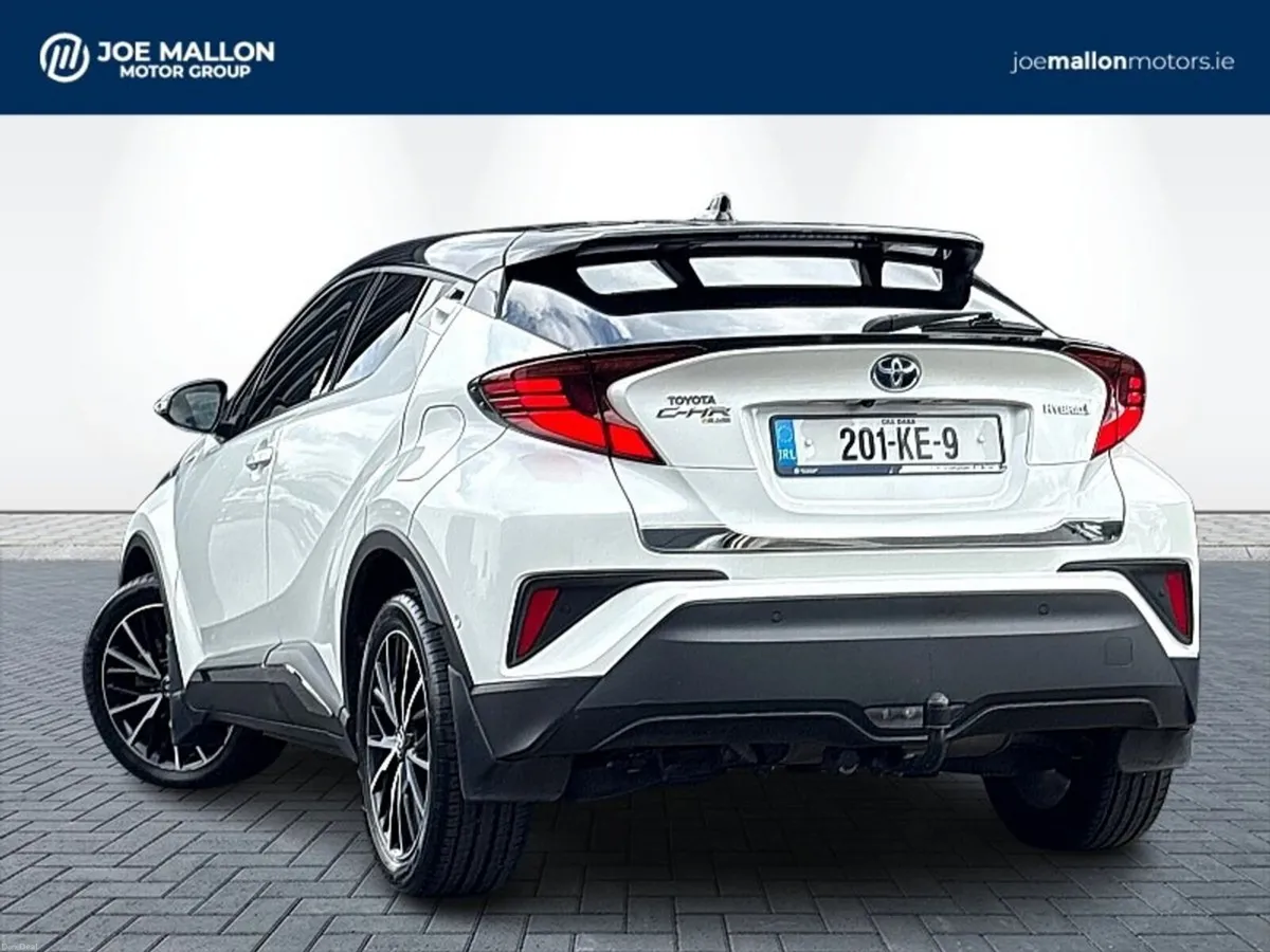 Toyota C-HR 1.8 HYBRID SOL - Image 2