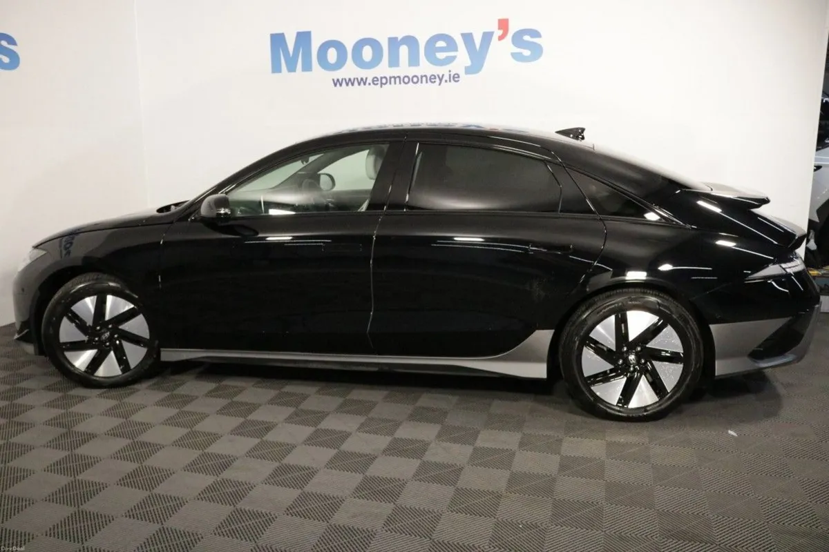Hyundai IONIQ 6 Elegance 77 KwH EV Saloon - Image 6