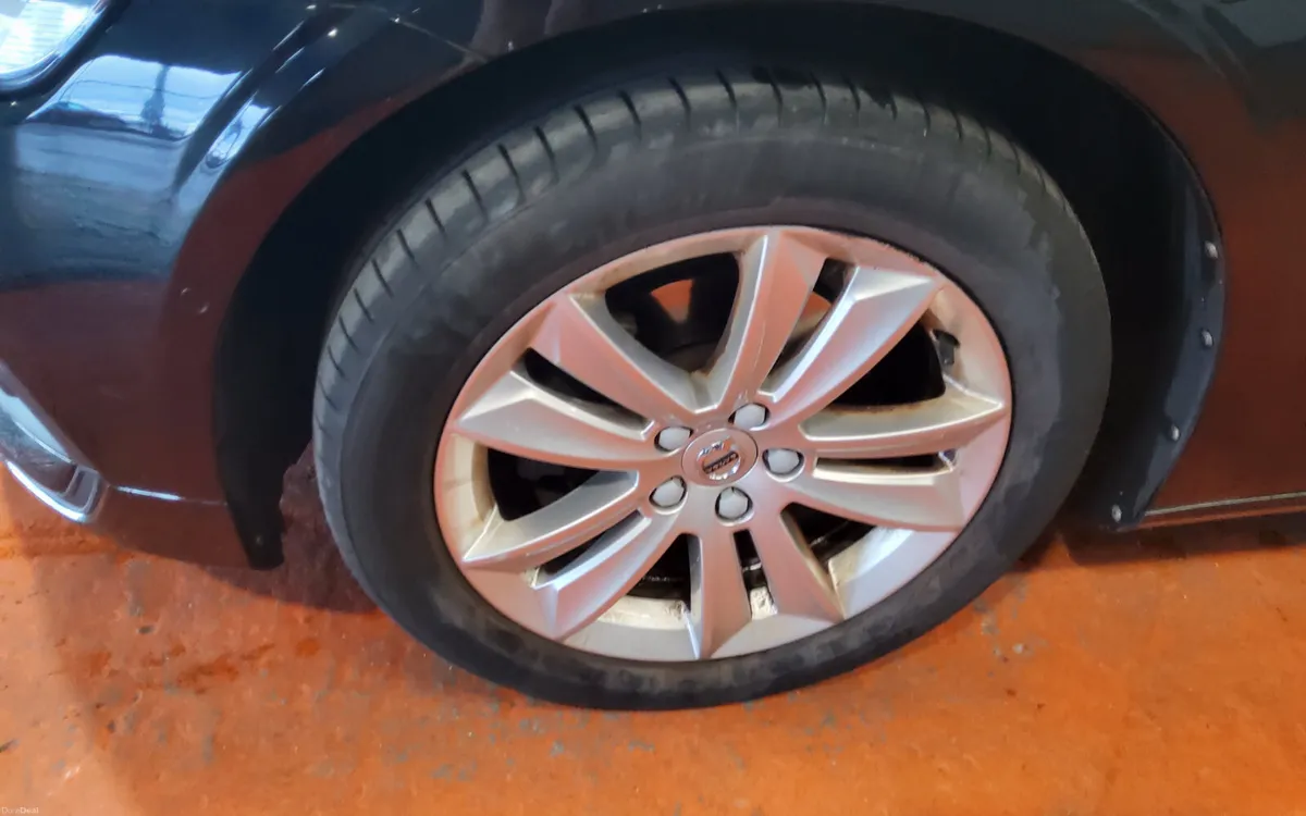Volvo V60 2019 - Image 4