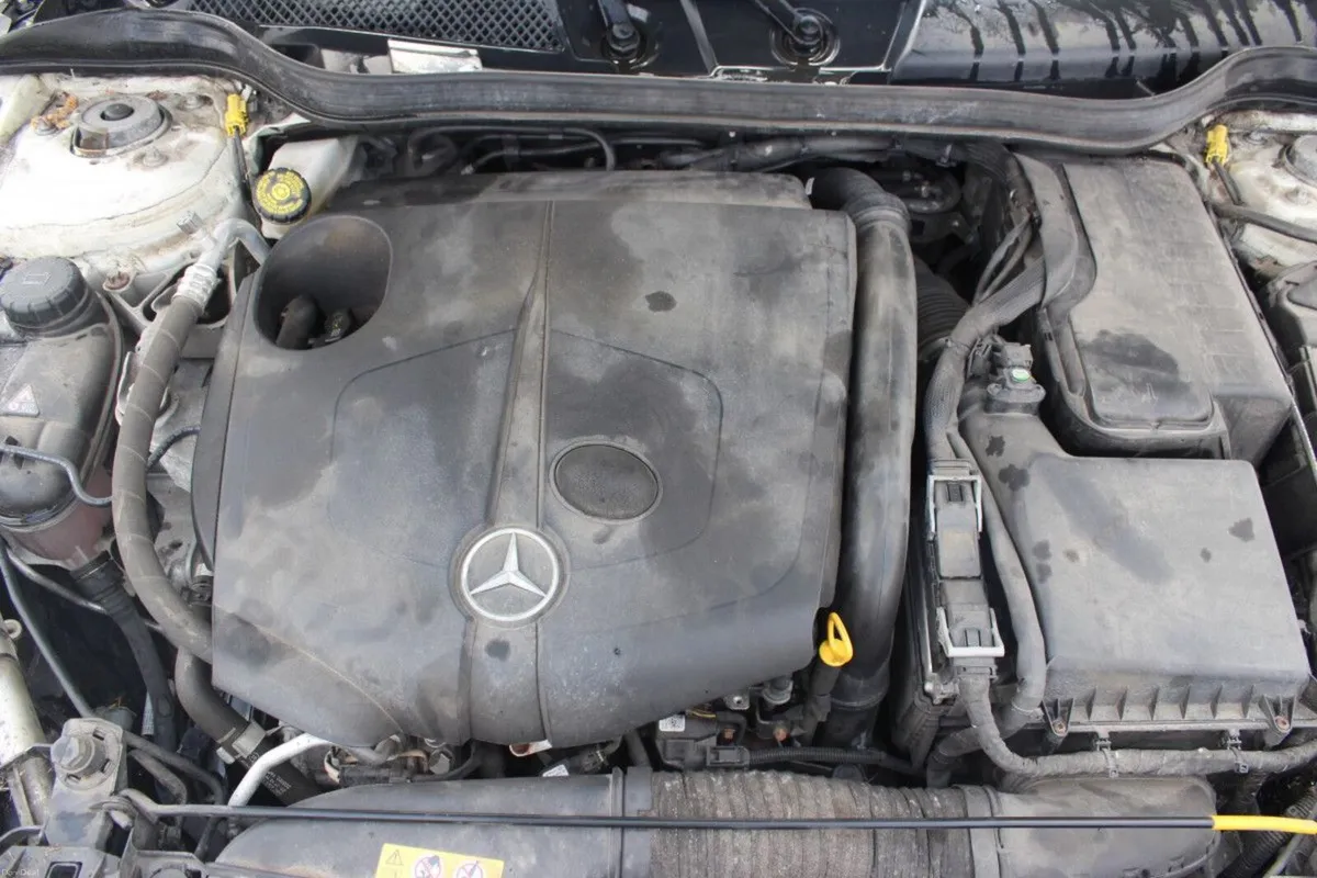 Mercedes-Benz CLA CLA 220 D AMG SPORT A/T - TENDER - Image 3