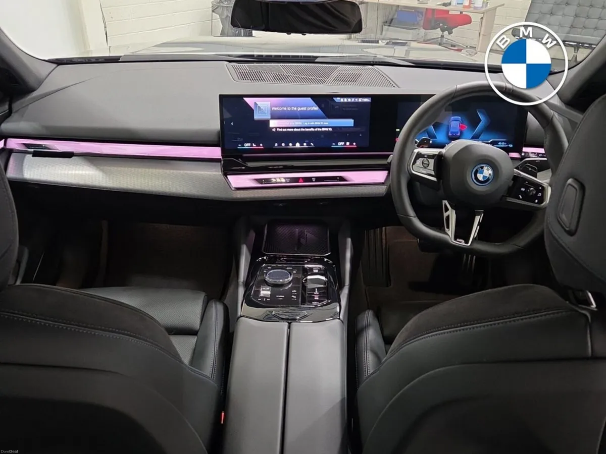 BMW 5-Series 530e M Sport Saloon - Image 4