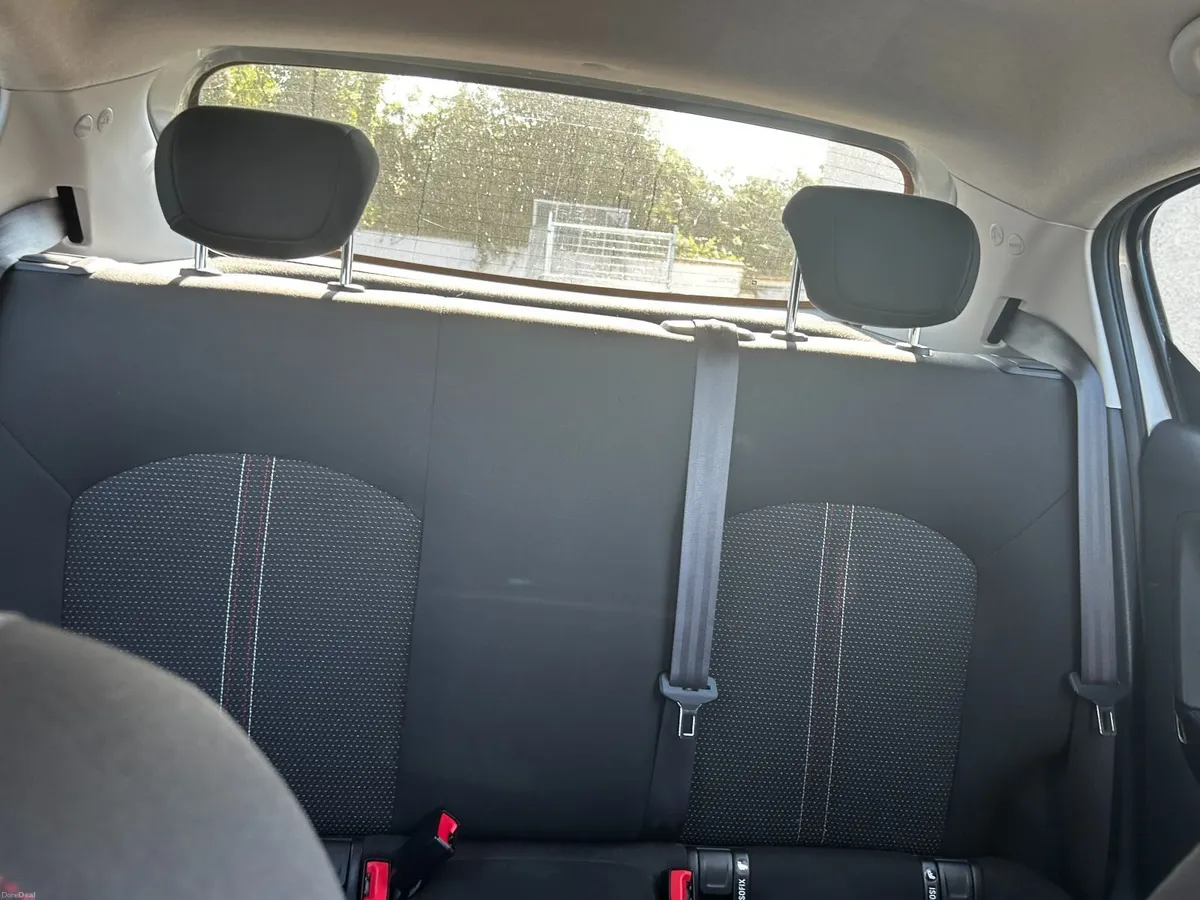 Vauxhall Corsa 2019 - Image 3