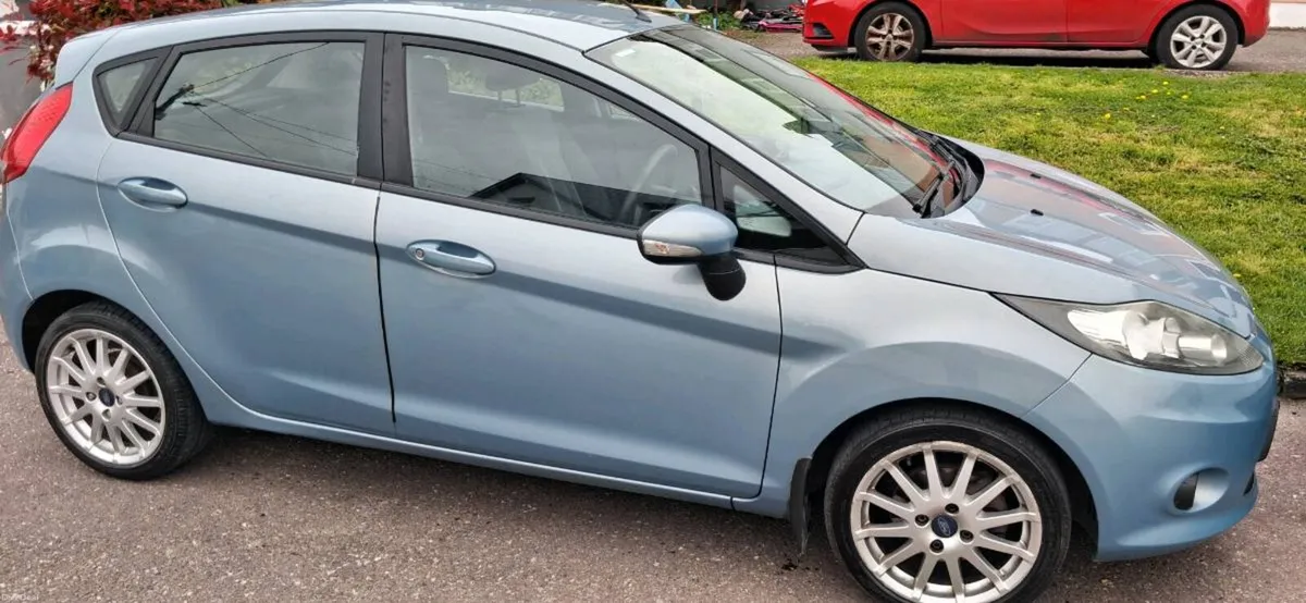 Ford Fiesta - Image 1