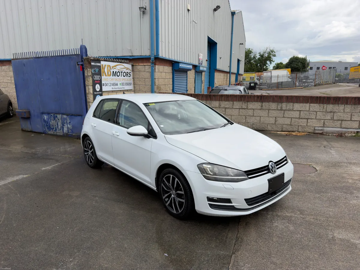 2014 VOLKWAGEN GOLF BLUEMOTION , FRESH NCT - Image 3