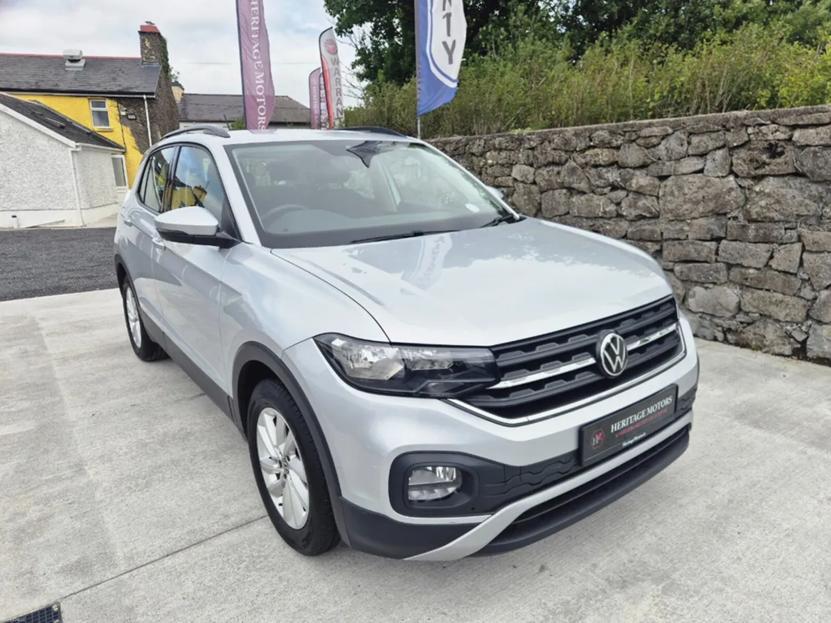 Volkswagen T-Cross LIFE 1.0 TSI MANUAL 5SPEED 95BH - Image 6