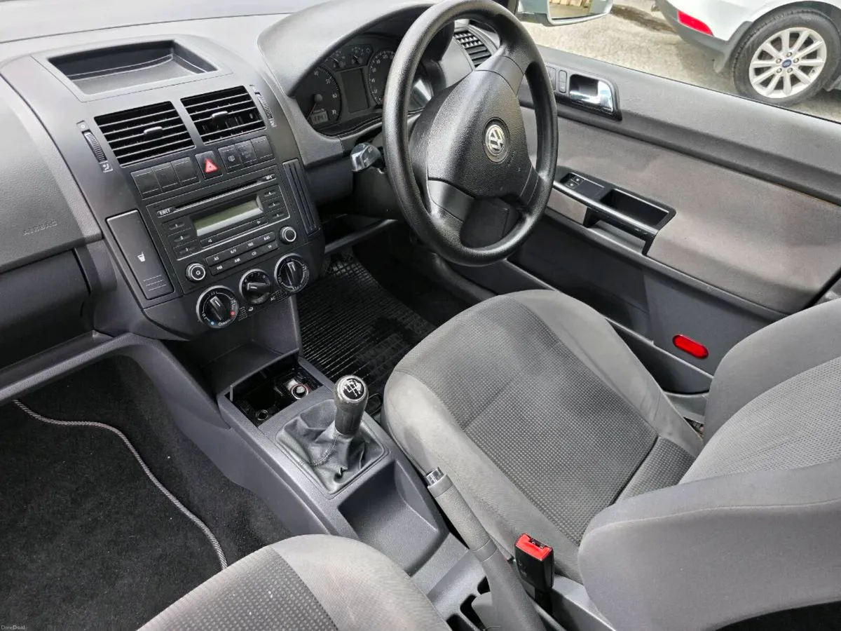 Volkswagen Poll 1.2 Petrol - Image 6