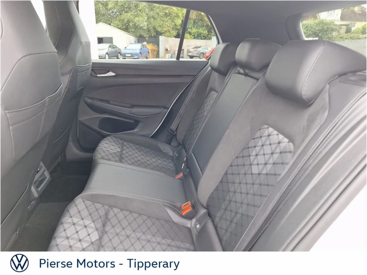 Volkswagen Golf GOLF R-LINE 1.5 TSI MHEV 116HP - Image 6