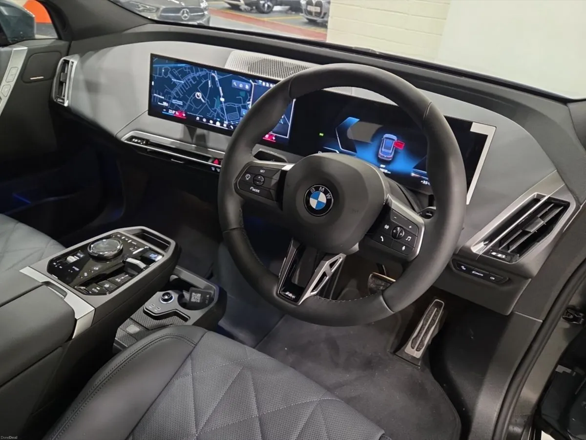 BMW iX xDrive45 M Sport - Image 6