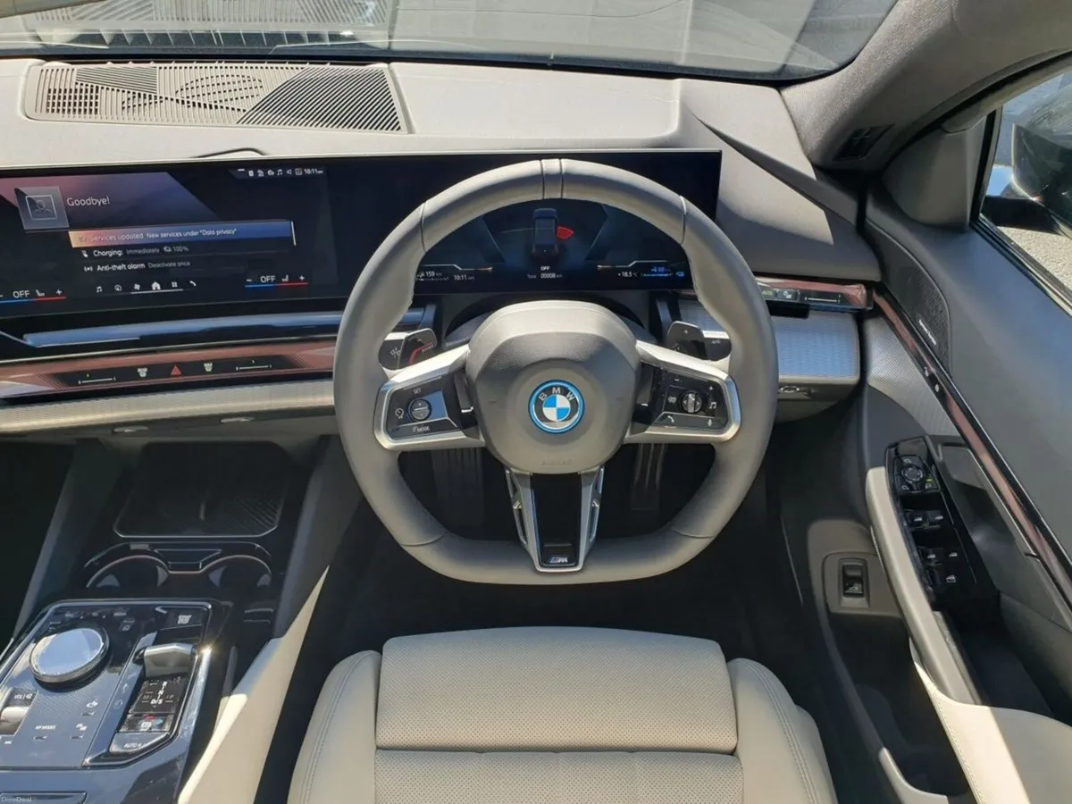 BMW 5-Series 530e M Sport Pro Saloon - Image 4