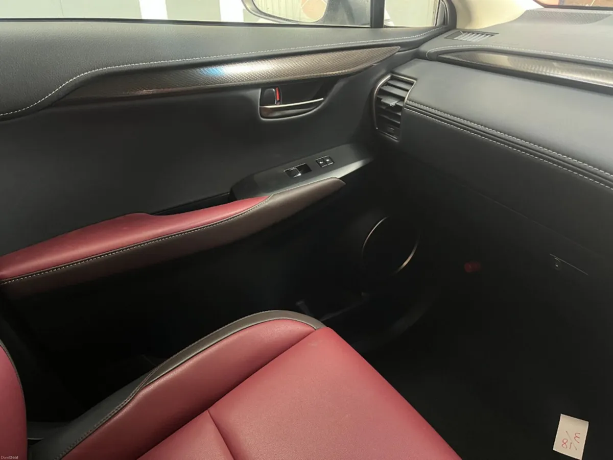 Lexus NX 2019 LEXUS  NX300H AUTOMATIC / CRUISE CON - Image 6