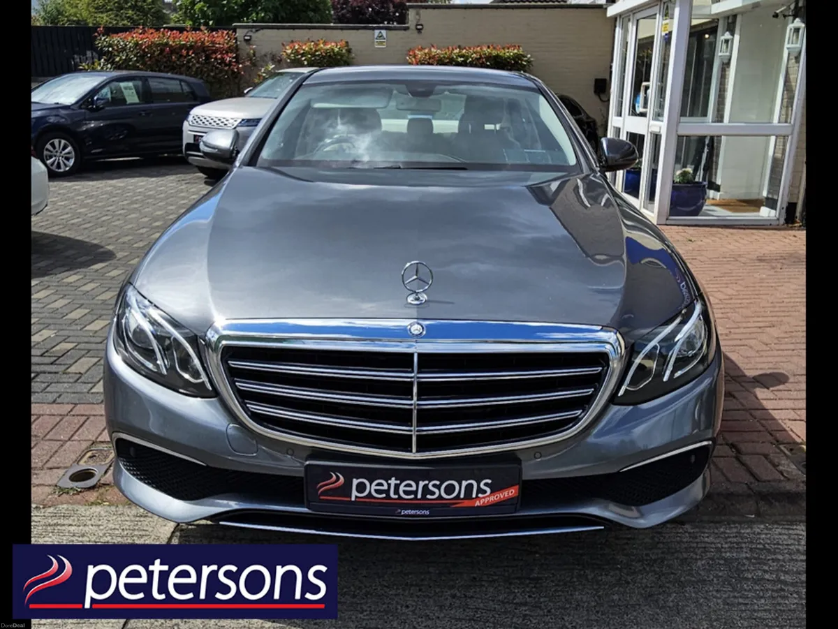 Mercedes-Benz E-Class E220D EXCLUSIVE 4DR AUTOMATI - Image 3