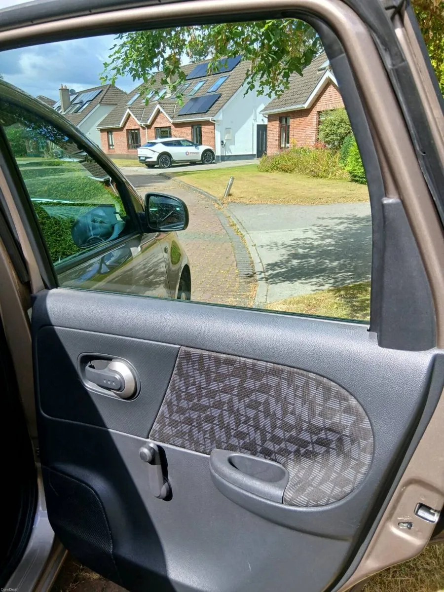 Nissan Note 1.4 L Petrol Manual - Image 6