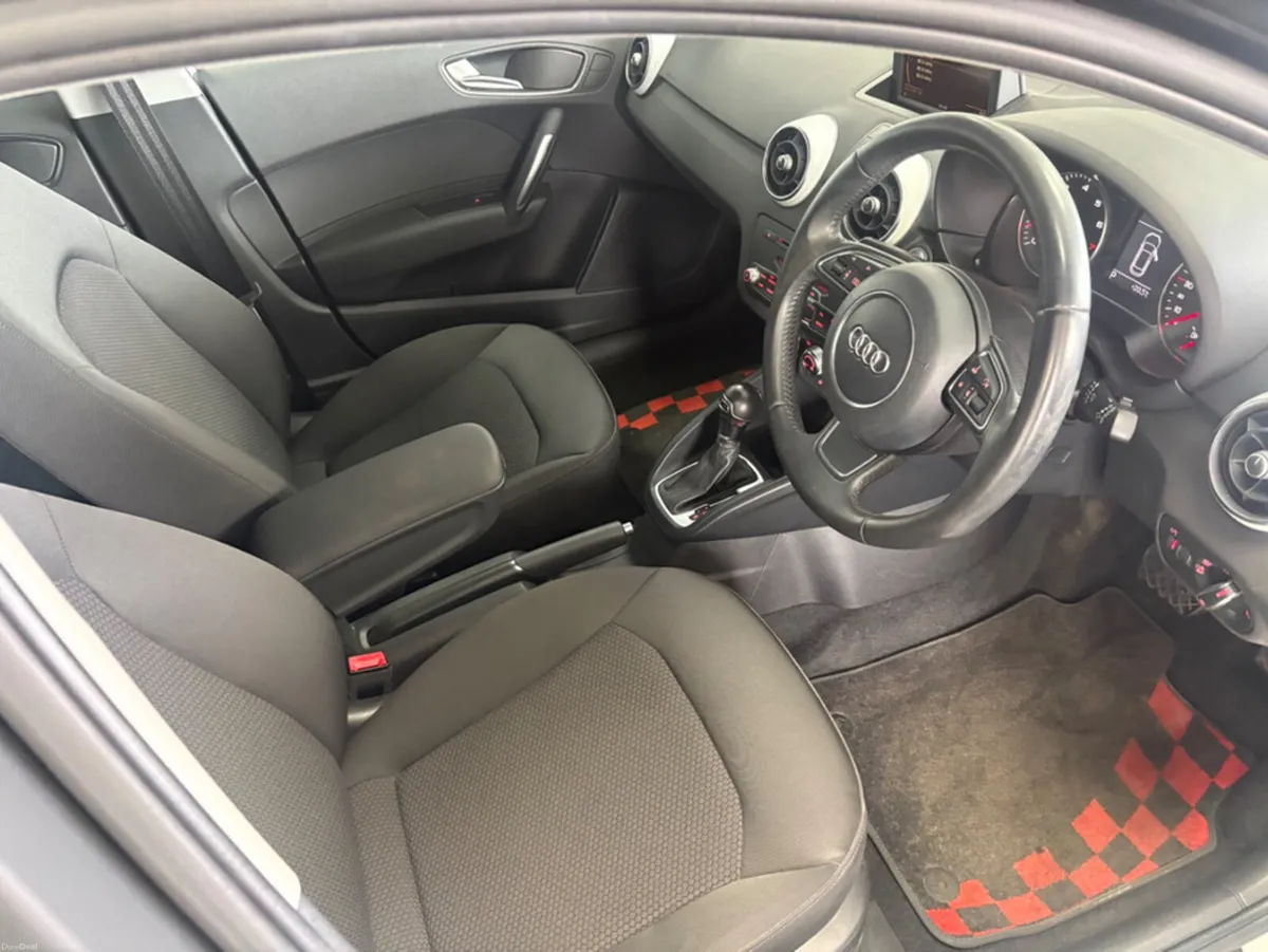 Audi A1 *AUDI A1* *LOW MILEAGE* *BT AUDIO* *PARKIN - Image 6
