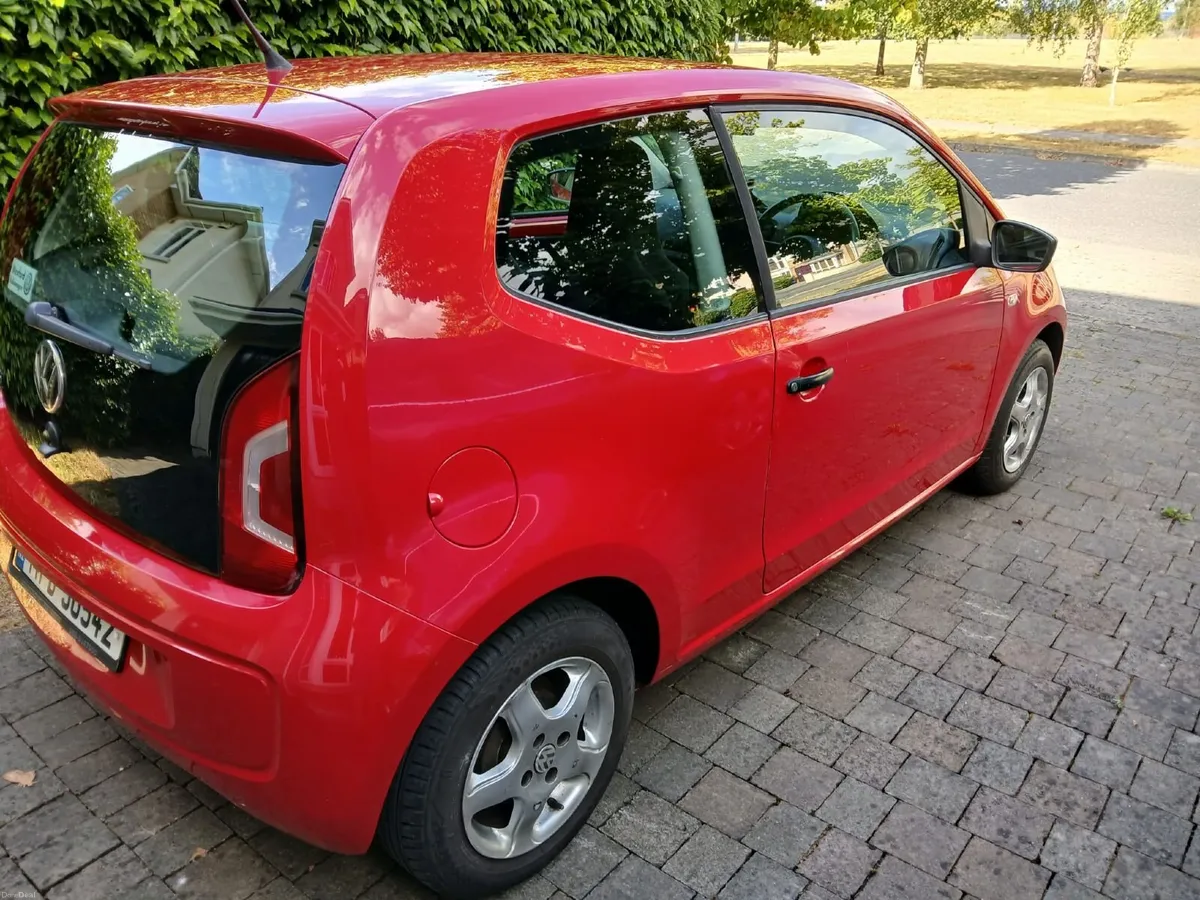 Volkswagen up! 2014 - Image 6