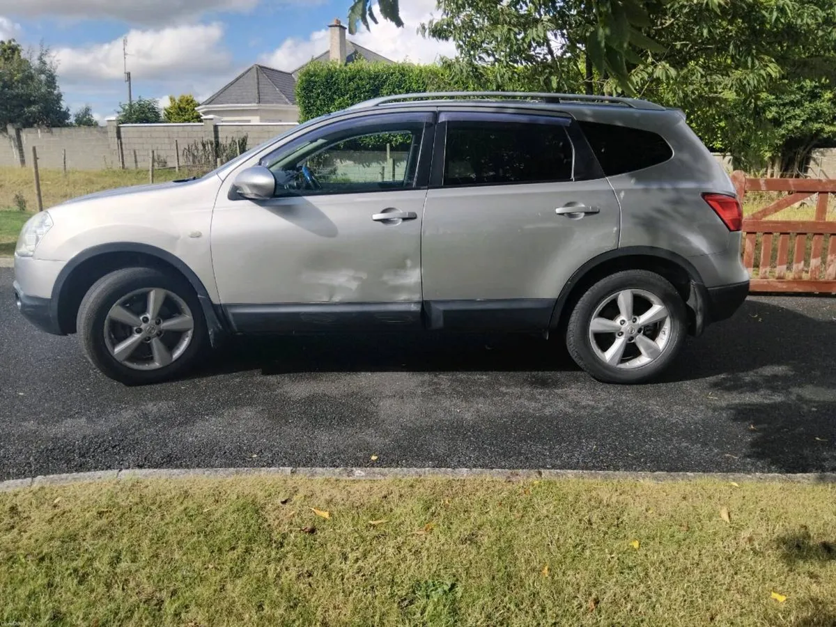 Nissan Qashqai 7 seater - Image 4