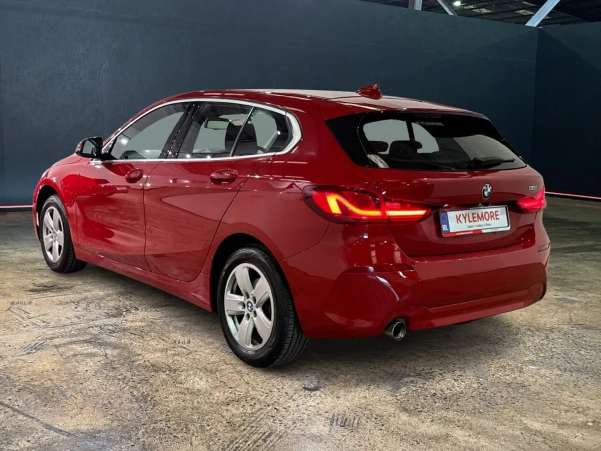 BMW 1-Series 1.5 AUTOMATIC PLAY EDITION - FACTORY - Image 5