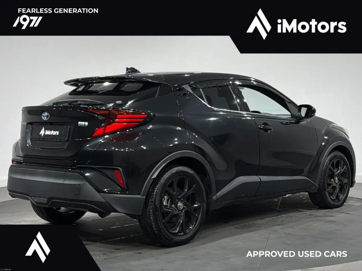 Toyota C-HR G MODE NERO HYBRID AUTOMATIC - Image 3