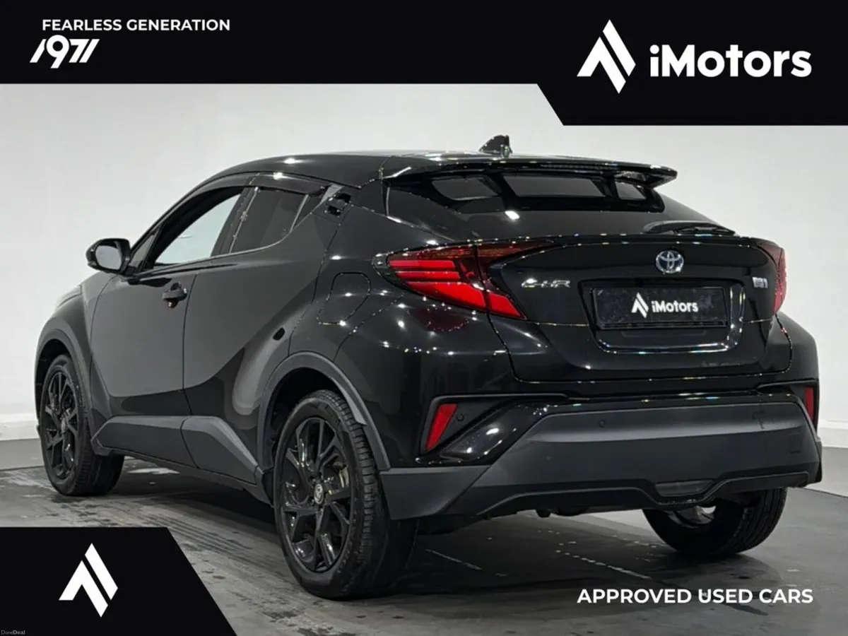 Toyota C-HR G MODE NERO HYBRID AUTOMATIC - Image 6