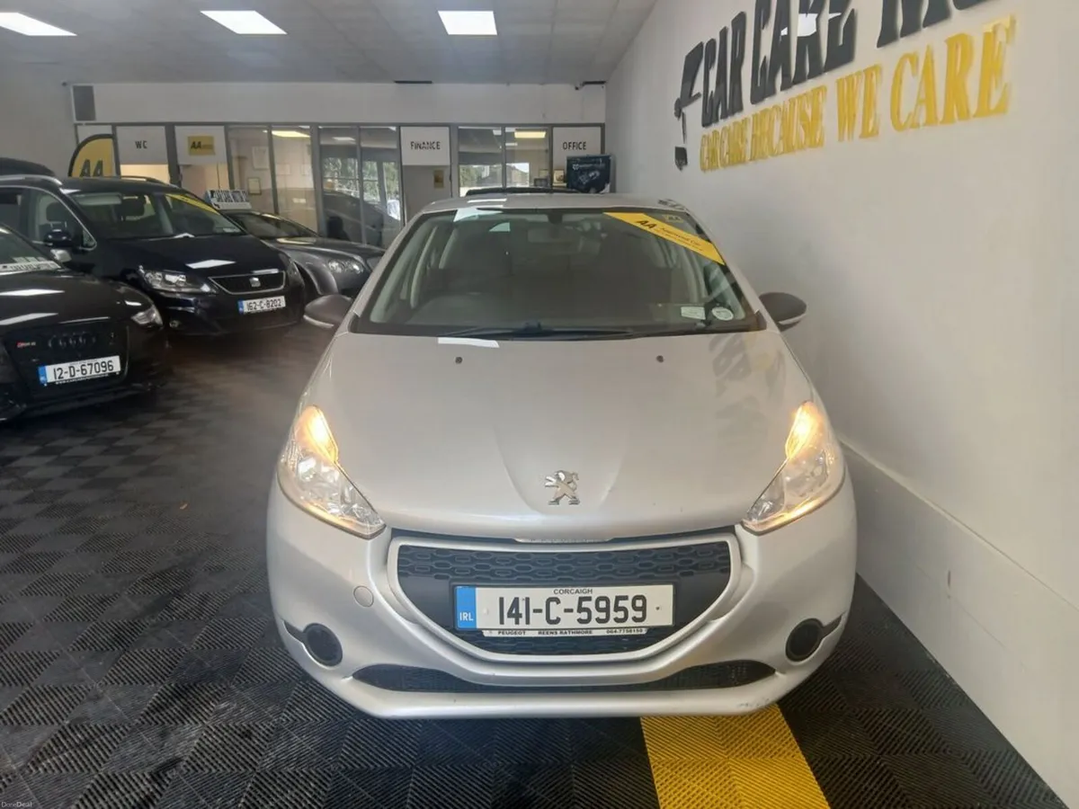 Peugeot 208 Access 1.4 HDI 4DR - Image 3
