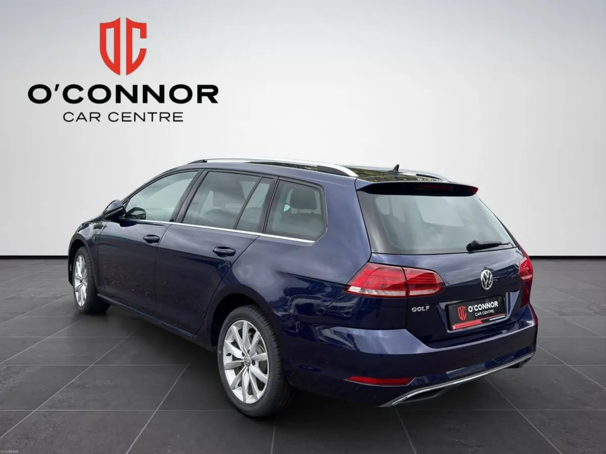 Volkswagen Golf All the space you need. without dr - Image 4