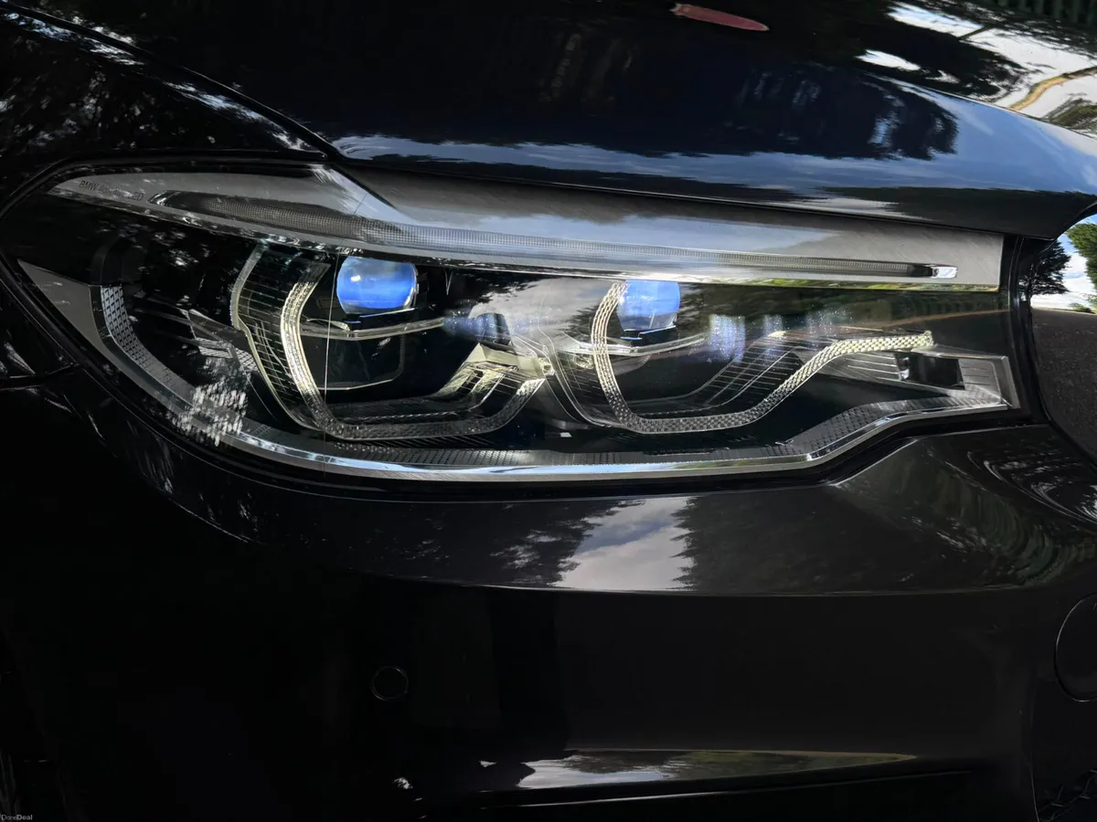 2017 BMW 520d M-Sport (523d) - Image 4