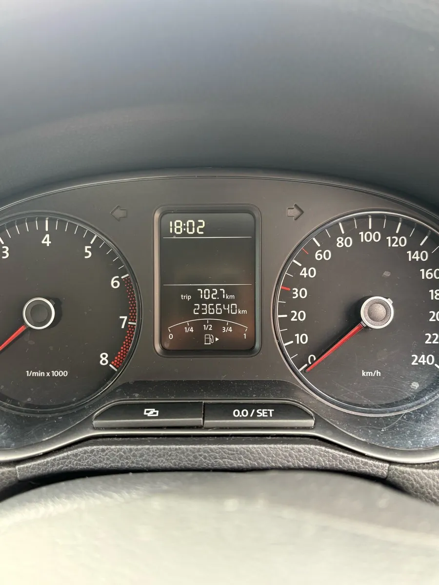 2012 VW polo - Image 6