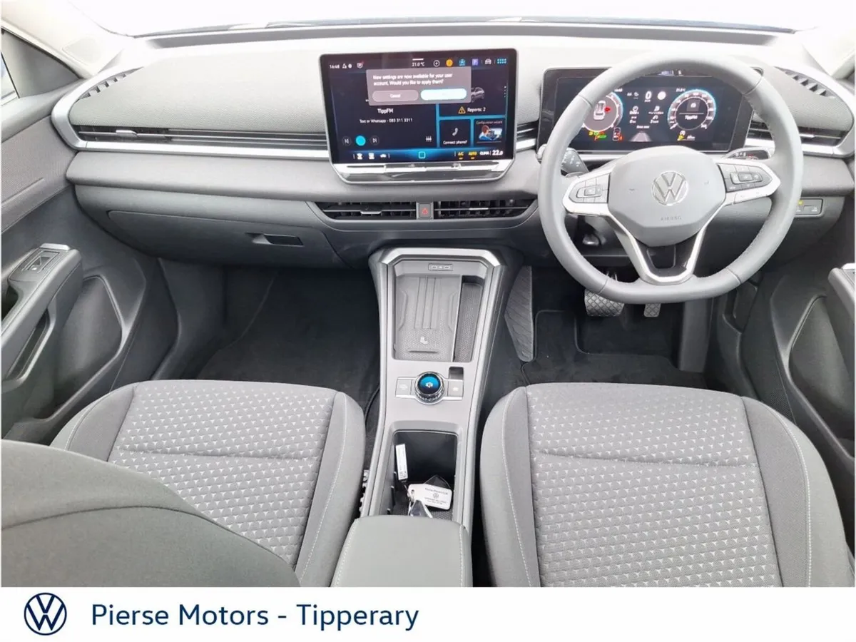 Volkswagen T-Roc LIFE 1.5TSI 116HP MHEV - Image 4