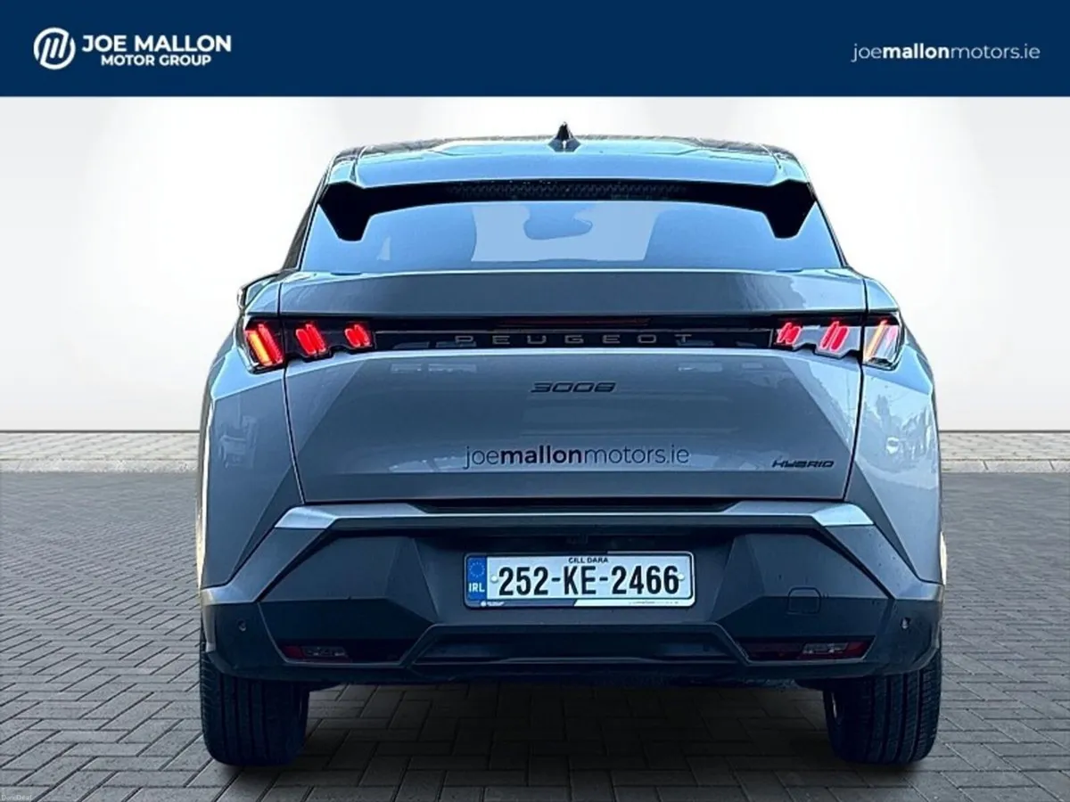 Peugeot 3008 1.2 MHEV 145bhp eDCS6 Allure ** Amazi - Image 5