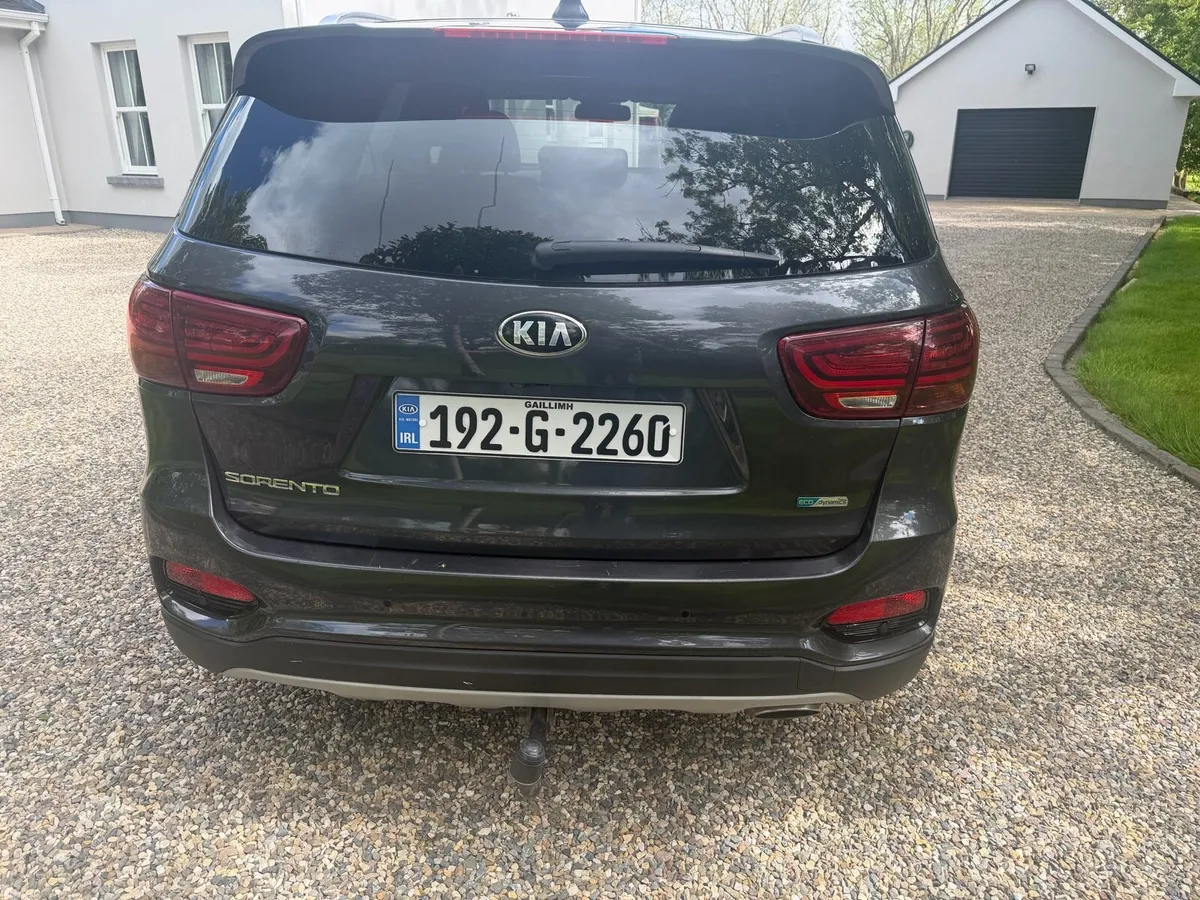 2019 Kia Sorento black leather P/X - Image 5