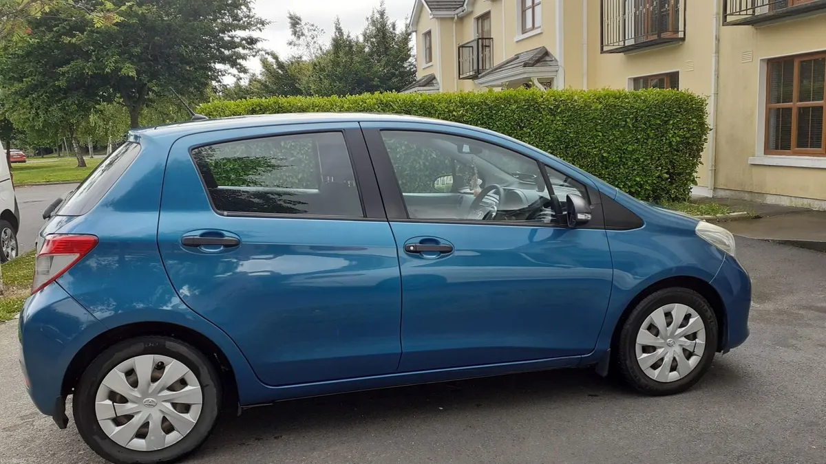Toyota Yaris 2014 - Image 4