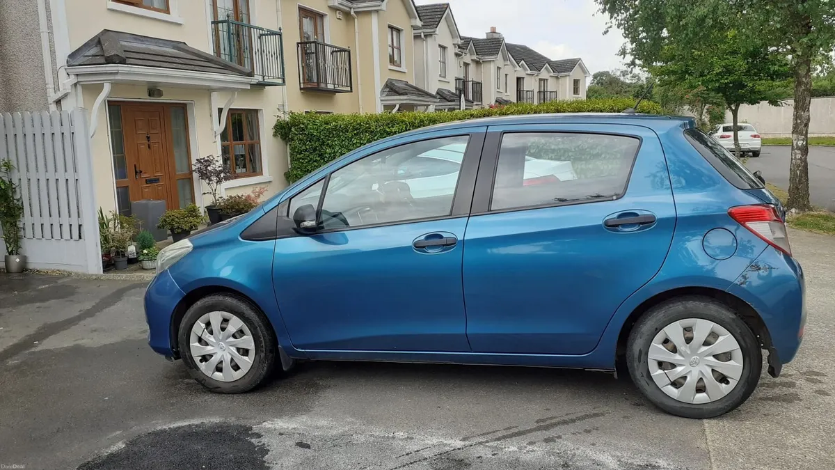 Toyota Yaris 2014 - Image 5