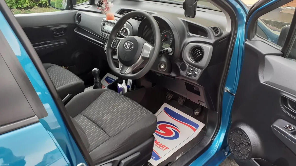 Toyota Yaris 2014 - Image 6